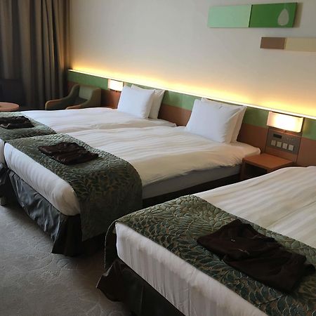 Urayasu Spa & Hotel Maihama Eurasia מראה חיצוני תמונה