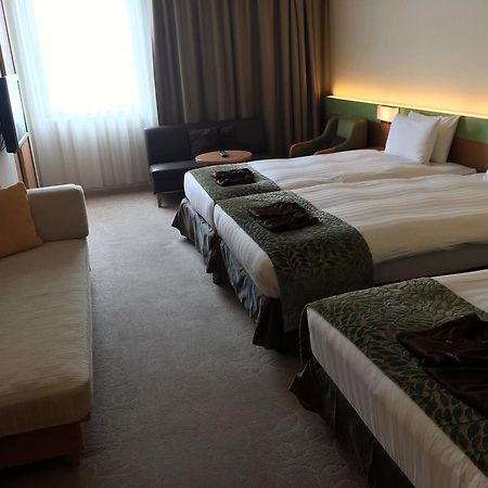 Urayasu Spa & Hotel Maihama Eurasia מראה חיצוני תמונה