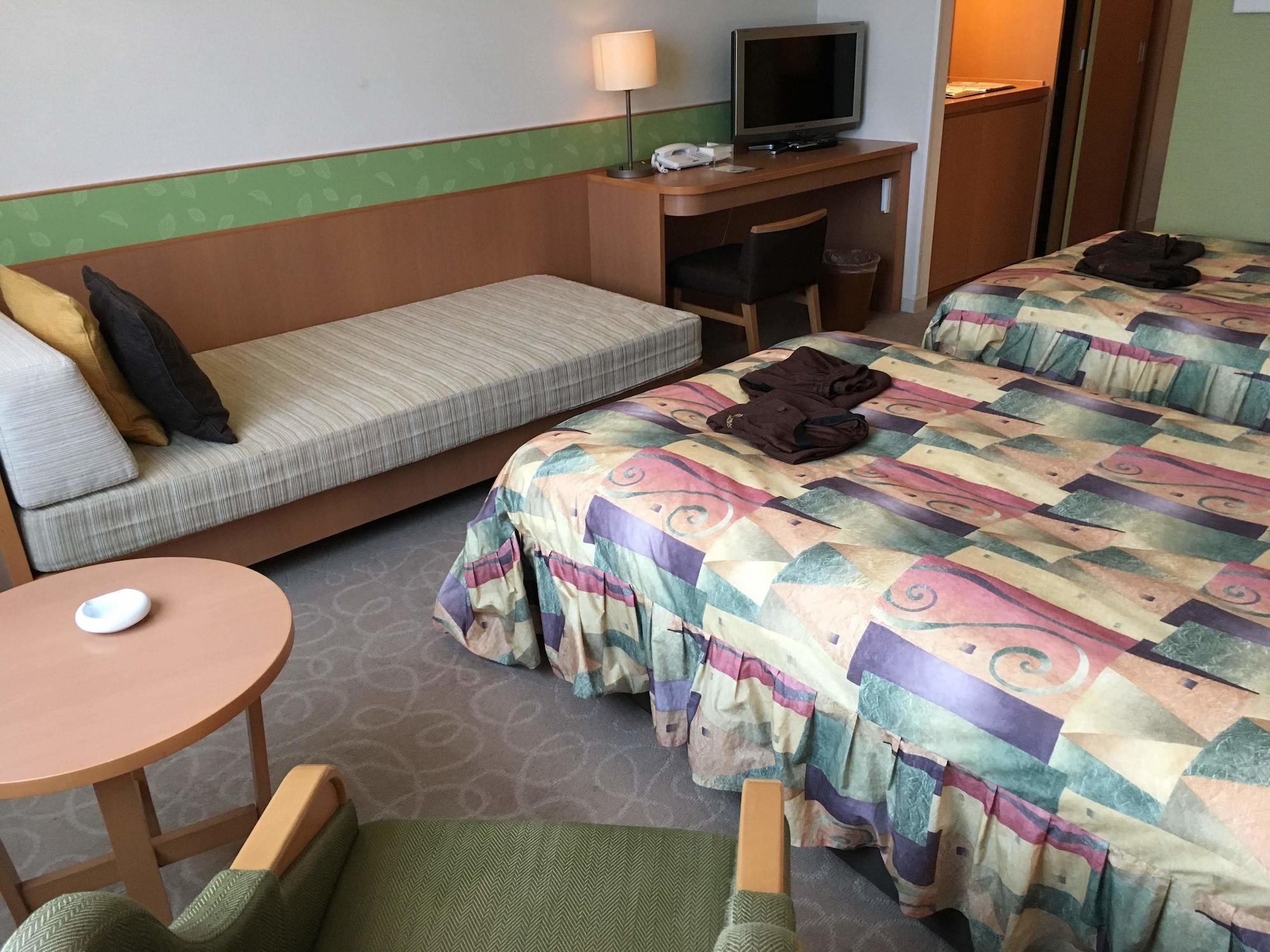 Urayasu Spa & Hotel Maihama Eurasia מראה חיצוני תמונה