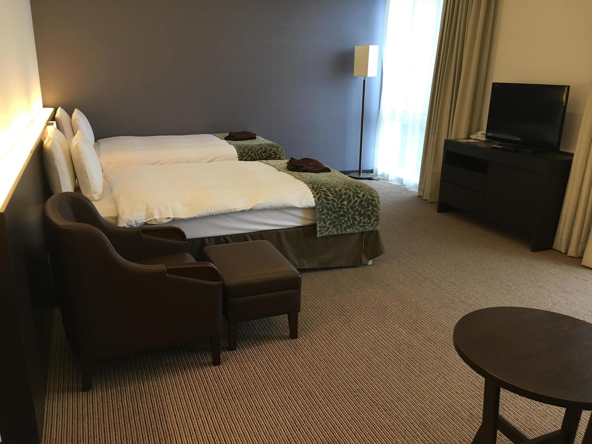 Urayasu Spa & Hotel Maihama Eurasia מראה חיצוני תמונה