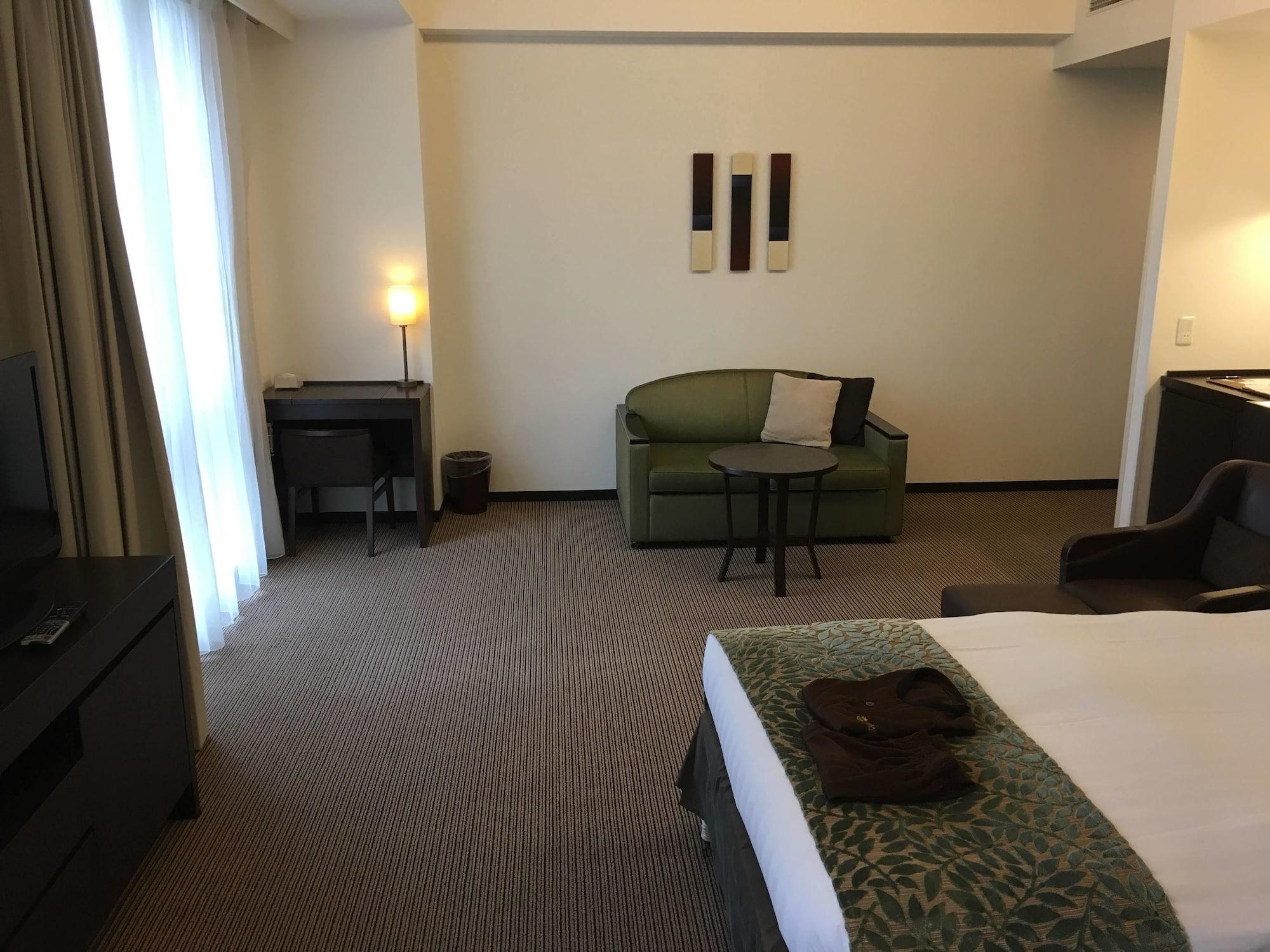 Urayasu Spa & Hotel Maihama Eurasia מראה חיצוני תמונה